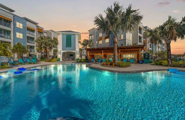 Mallory Square Apartments photos photos