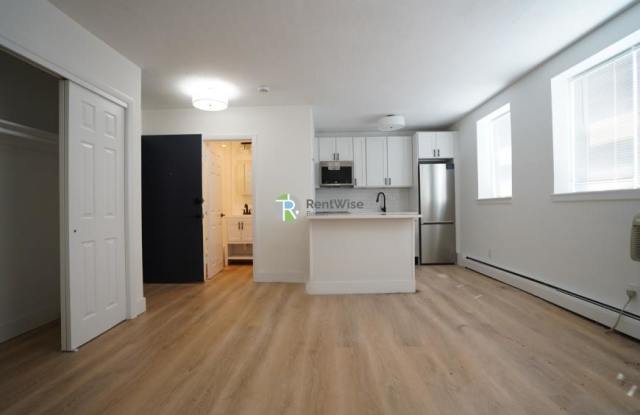 740 E 7th photos photos