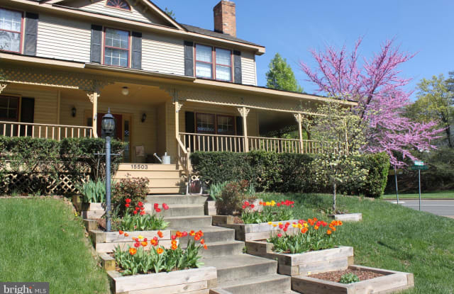15503 RIDGECREST DRIVE - 15503 Ridgecrest Drive, Montclair, VA 22025