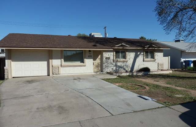 3-Bedroom, 2-Bath Home with Spacious Backyard in Mesa photos photos