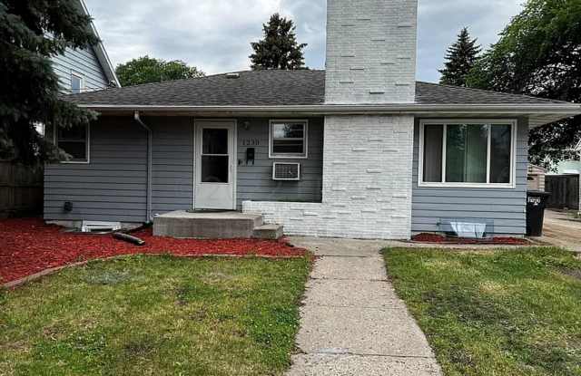 4 Bed 2 Bath Home - North Fargo photos photos