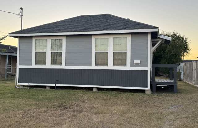 413 Osage Street **NEW** photos photos