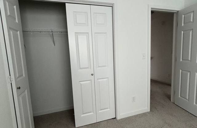 3 Bedroom 3 Bathroom Townhomes Gallery 3