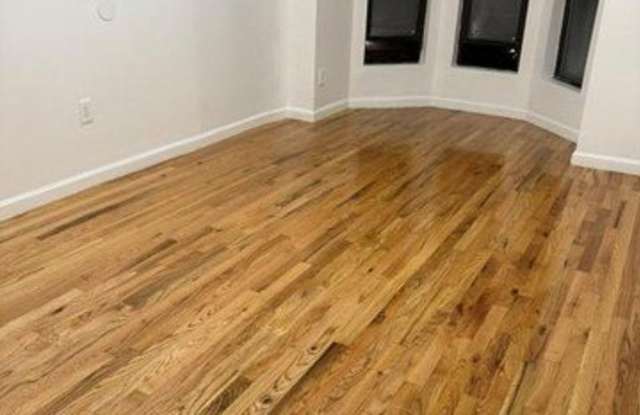 732 Belmont Avenue Gallery 3