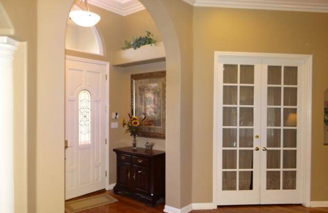 11117 Torbay Drive Gallery 2