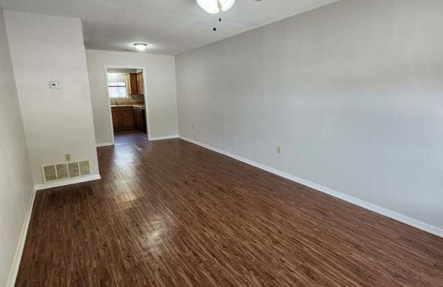 Brick duplex with Carport in West Lampasas Gallery 3
