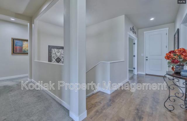 1463 Kentucky Derby Way Gallery 4
