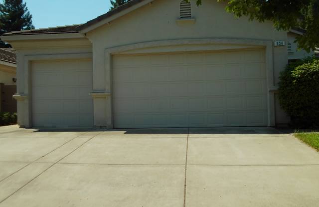 634 Falling Rock Court photos photos