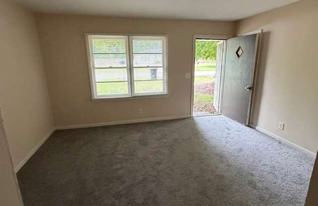 1537 Celia Drive Gallery 2