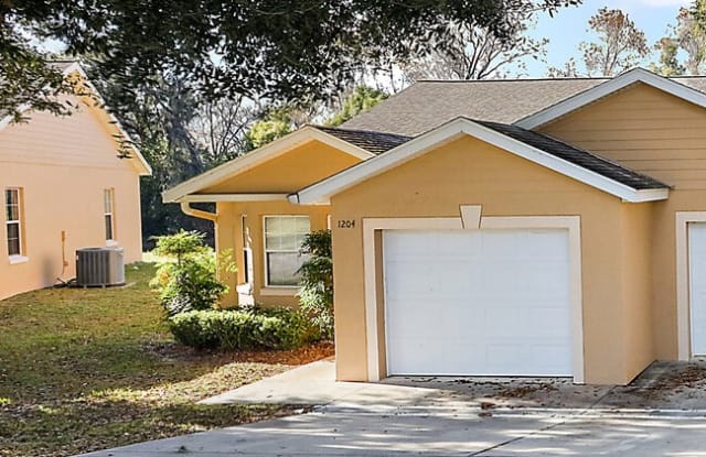 1204 Wood Duck Lane photos photos