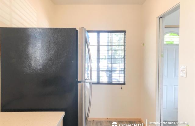 1423 N Hollywood Way Unit A Gallery 3