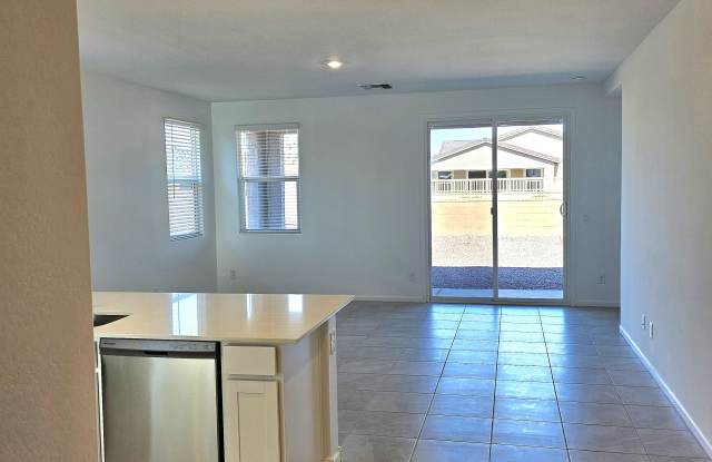3206 E Baler Dr Gallery 2