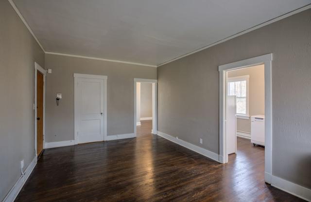 Remodeled Historic Brick Apartments Gallery 3
