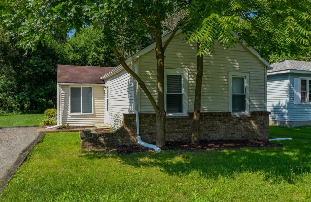 5690 Mulberry Avenue - 5690 Mulberry Avenue, Portage, IN 46368
