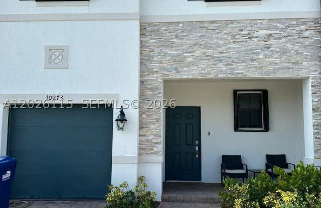 10273 SW 231st Ln photos photos