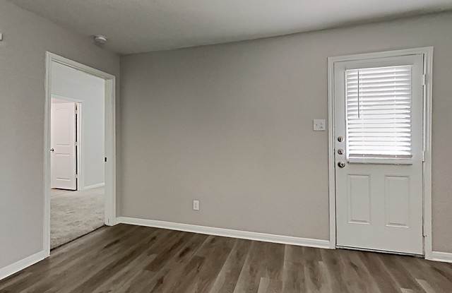 2942 Emery Falls Gallery 2