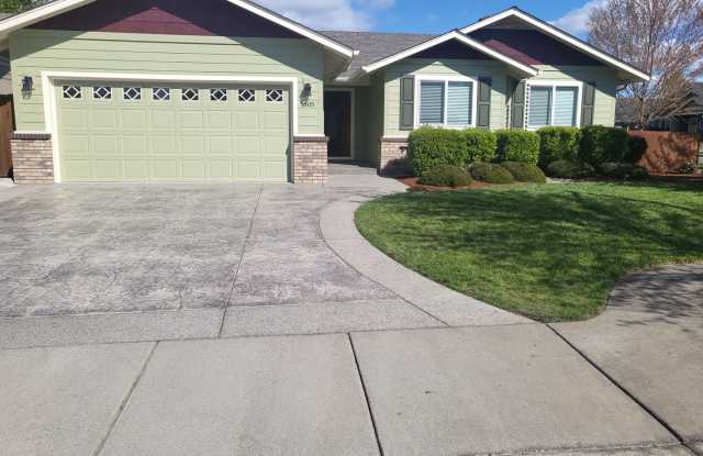 3 bed 2 bath Home for Rent in Grants Pass photos photos 3 bed 2 bath Home for Rent in Grants Pass photos photos