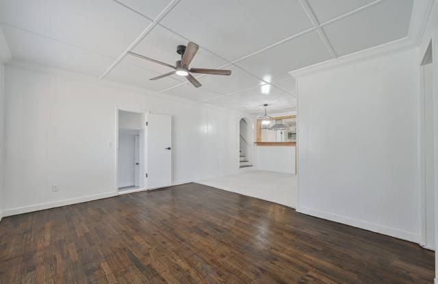 1216 Southwest 48th Street Gallery 4