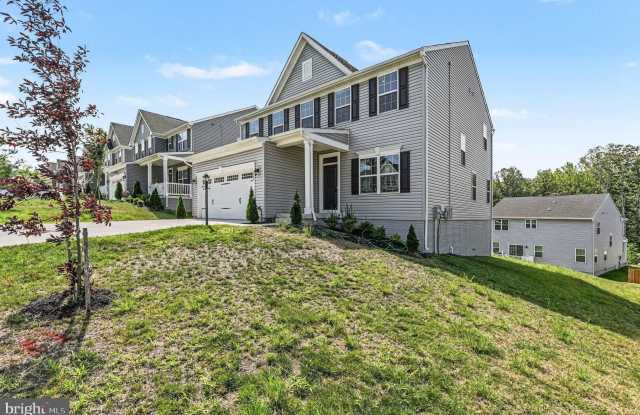 352 GREENSTEAD Drive Gallery 3