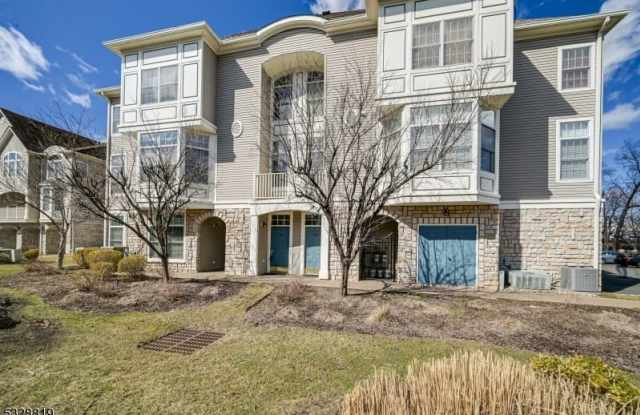 103 Crown Ct Gallery 1