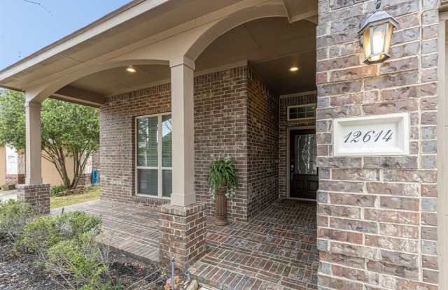 12614 Otter Crest Court Gallery 2