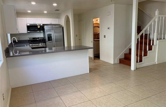 5243 Prism Place Gallery 4