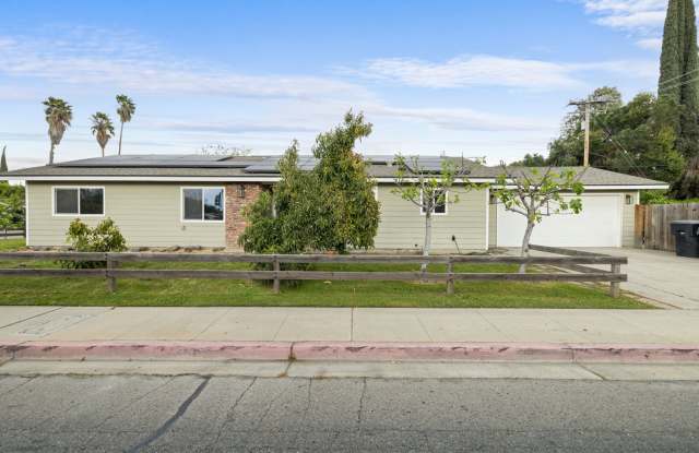1212 South Demaree Street photos photos