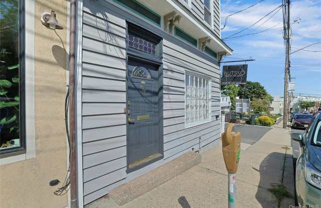 188 Main Street Gallery 2