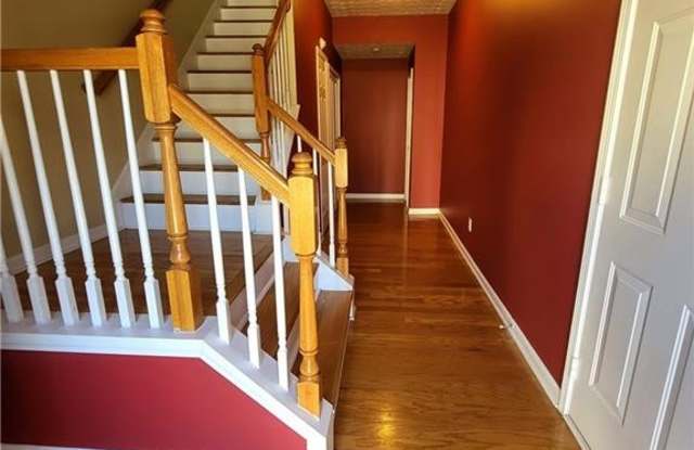 523 Lantern Wood Drive Gallery 3