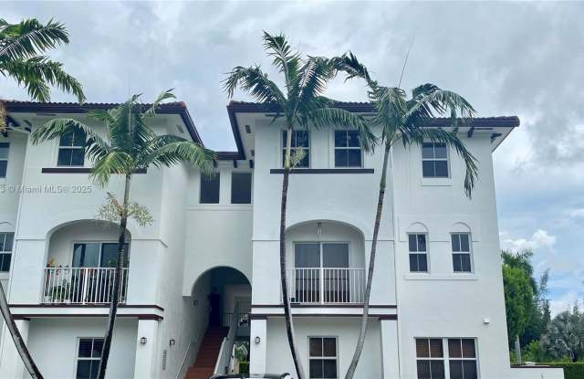 8740 NW 97th Ave - 8740 Northwest 97th Avenue, Doral, FL 33178