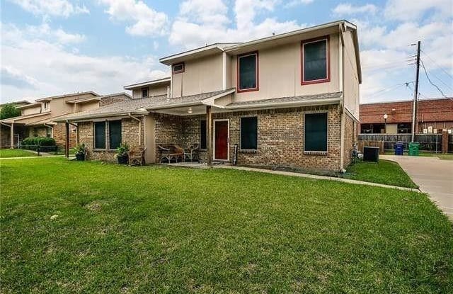 2404 Lakeview Circle - 2404 Lakeview Circle, McKinney, TX 75071