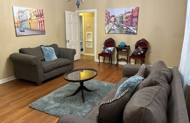 275 East Lullwood Avenue Gallery 3