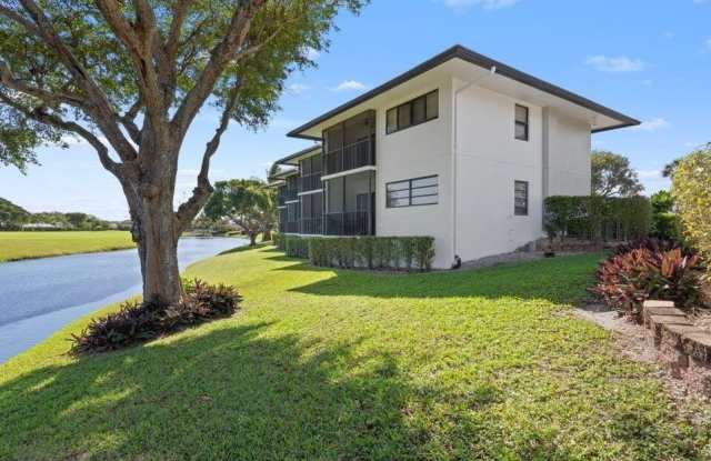 451 Greensward Lane photos photos