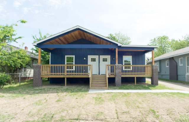 1231 North Main Street - A photos photos