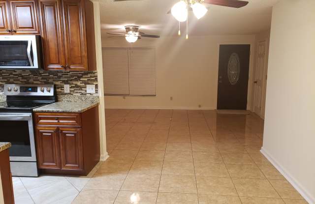 8331 JUSTIN RD S Gallery 4