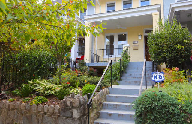 237 16th St SE - 237 16th Street Southeast, Washington, DC 20003