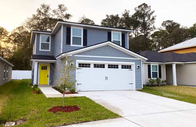 Roomy 3BR Home in NW Jacksonville – 2.5 Baths  Backyard Space! photos photos
