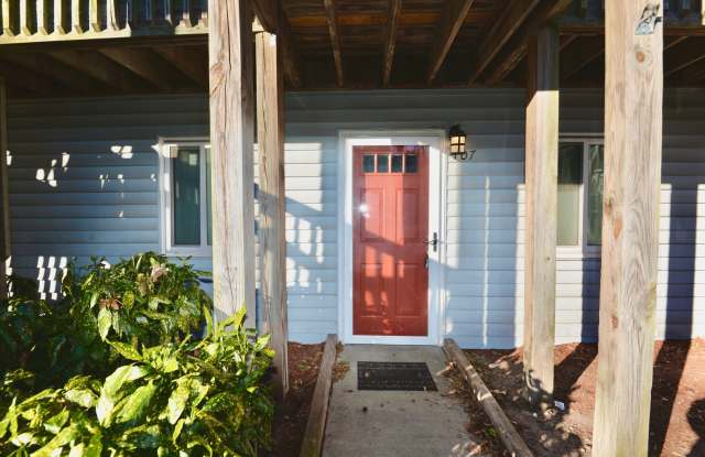 First Floor Condo in Norfolk photos photos