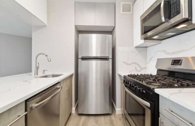 415 E 37TH ST. photos photos