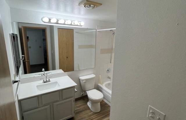 WINCHESTER APTS. photos photos WINCHESTER APTS. photos photos