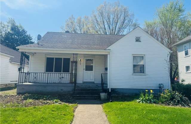 509 W 24th Street photos photos