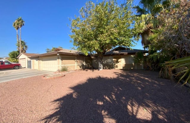 4408 CINDERELLA LN - 4408 Cinderella Lane, Las Vegas, NV 89102