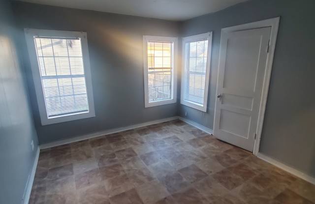 463 Linares St photos photos