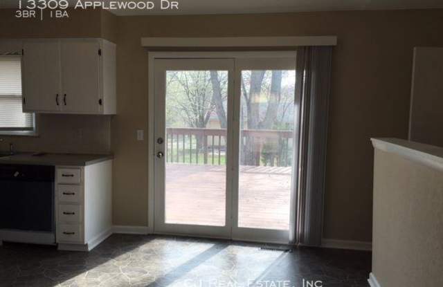 13309 Applewood Dr Gallery 3