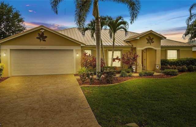 4534 SW 5th Place Gallery 4