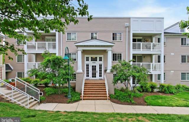 4121 S FOUR MILE RUN DRIVE S - 4121 South Four Mile Run Drive, Arlington, VA 22204