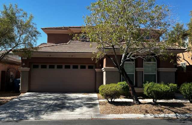 Spacious 4-Bedroom Mountains Edge Home with Downstairs Suite, Balcony & Covered Patio photos photos