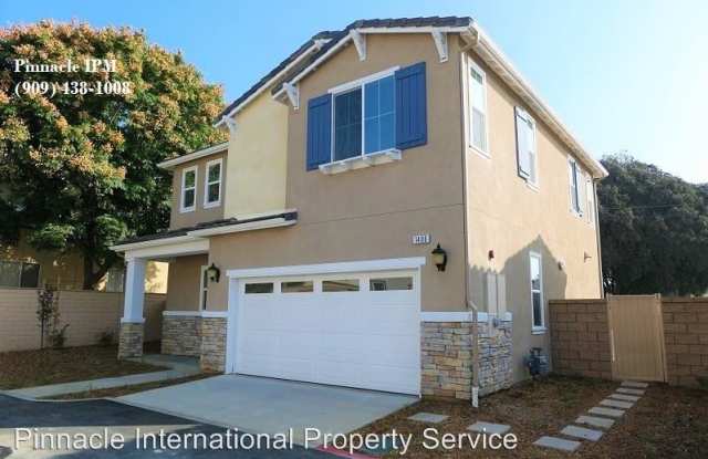 1406 Girona Drive Gallery 3