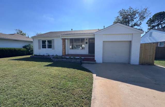 Updated Midtown Bungalow Charmer! 2 Bed 1 Bath photos photos Updated Midtown Bungalow Charmer! 2 Bed 1 Bath photos photos