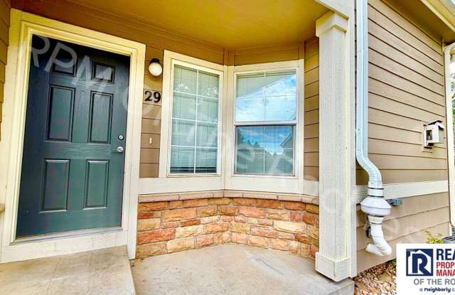 Charming Fort Collins Townhome with Private Patio, Vaulted Ceilings & Prime Location! Gallery 1